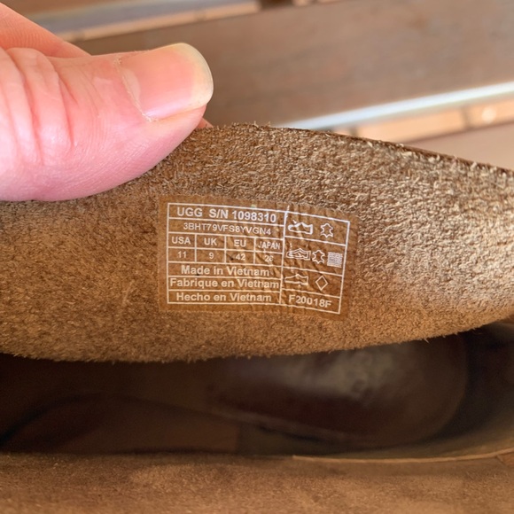 Ugg Bandara Leather Sahara Ankle Boots Size 11 - Picture 12 of 15